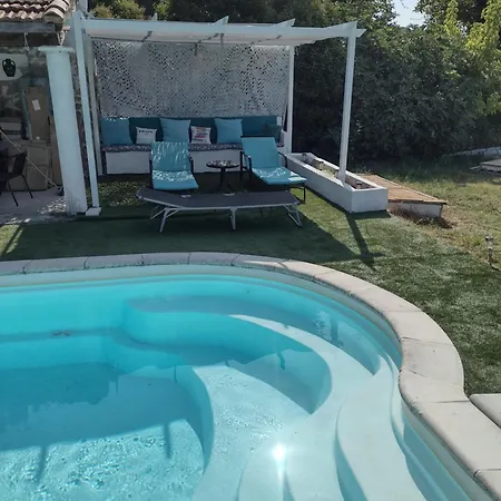 St Louis Apartman Hérépian